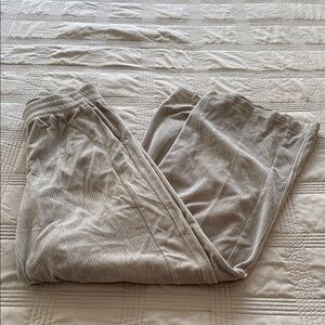 Lululemon Scuba Mid-Rise Wide-Leg Pant Velvet Cord